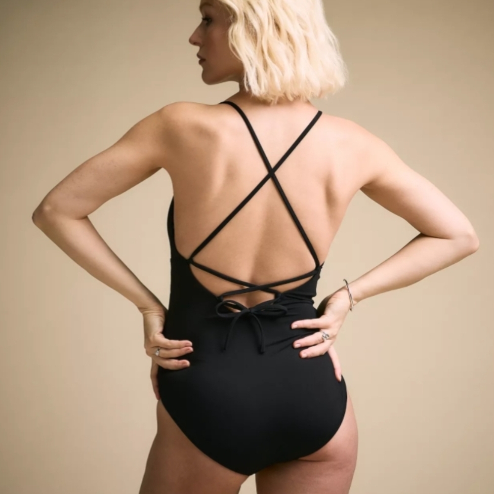 NWT Calia Black Strappy One Piece Swimsuit Size 8 - Picture 9 of 9